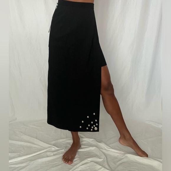 Local designer grommet jacket and skirt set - Picture 9 of 13